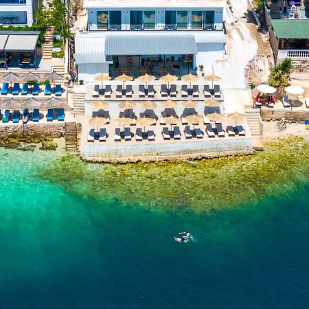 Ξενοδοχείο Lluka Sea Side